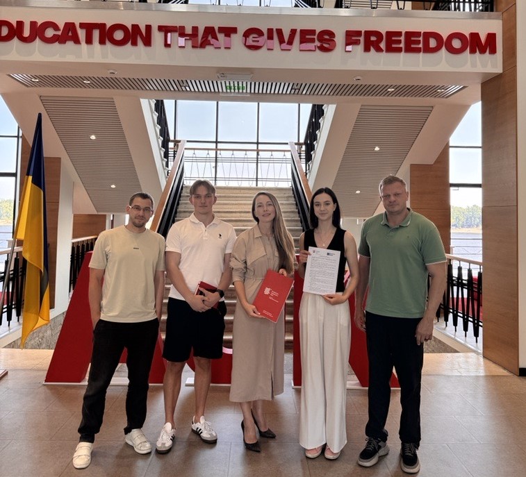 Piraeus Bank Signs Partnership Memorandum with the American University Kyiv  зображення
